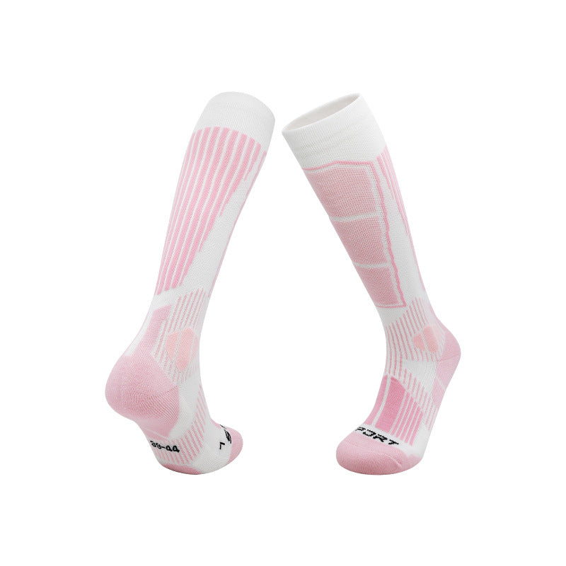 Thickness of professional ski socks in winter