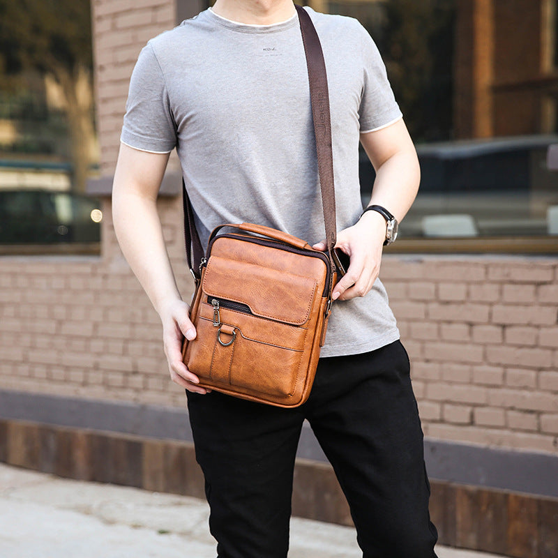 Petit sac à dos pour homme avec un corps croisé occasionnel