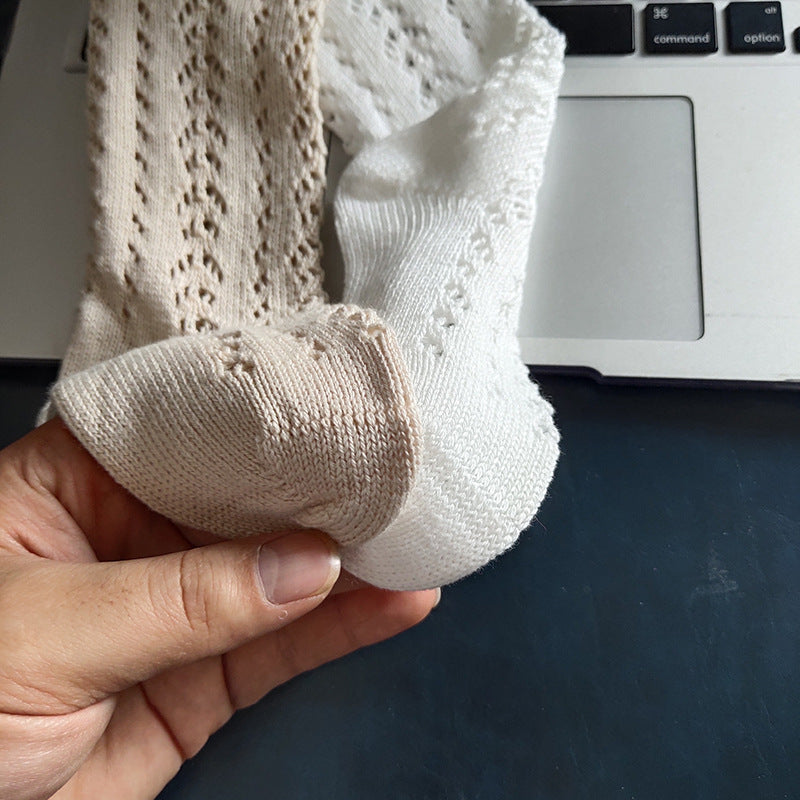 Chaussettes de longueur moyenne en maille de couleur solide pour enfants avec boucles amovibles