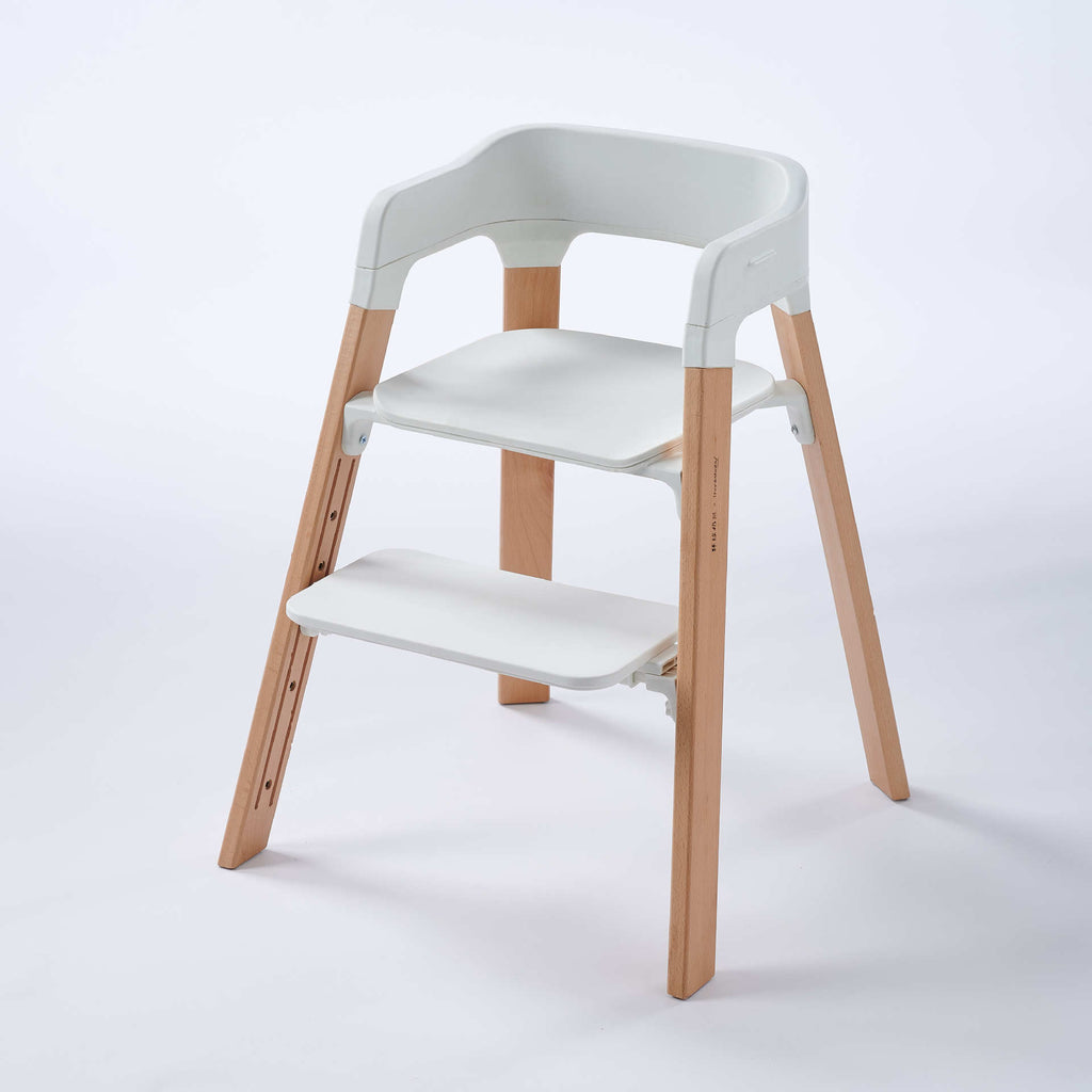 Chaise pour bébé réglable en bois massif