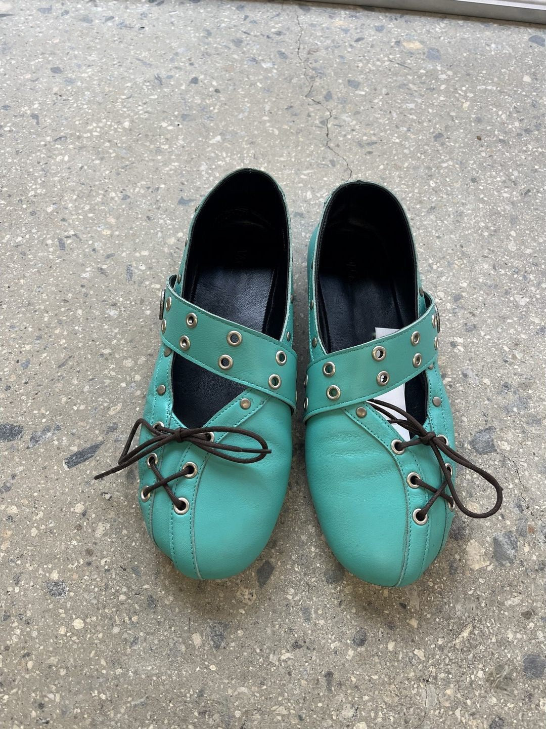 Rivet-Strap Ballet Flats Pour Femmes Chaussures en cuir Mary Jane à semelle ronde