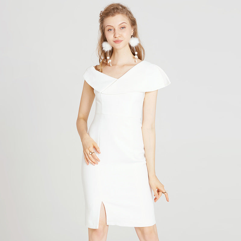 Robe blanche fractionnée