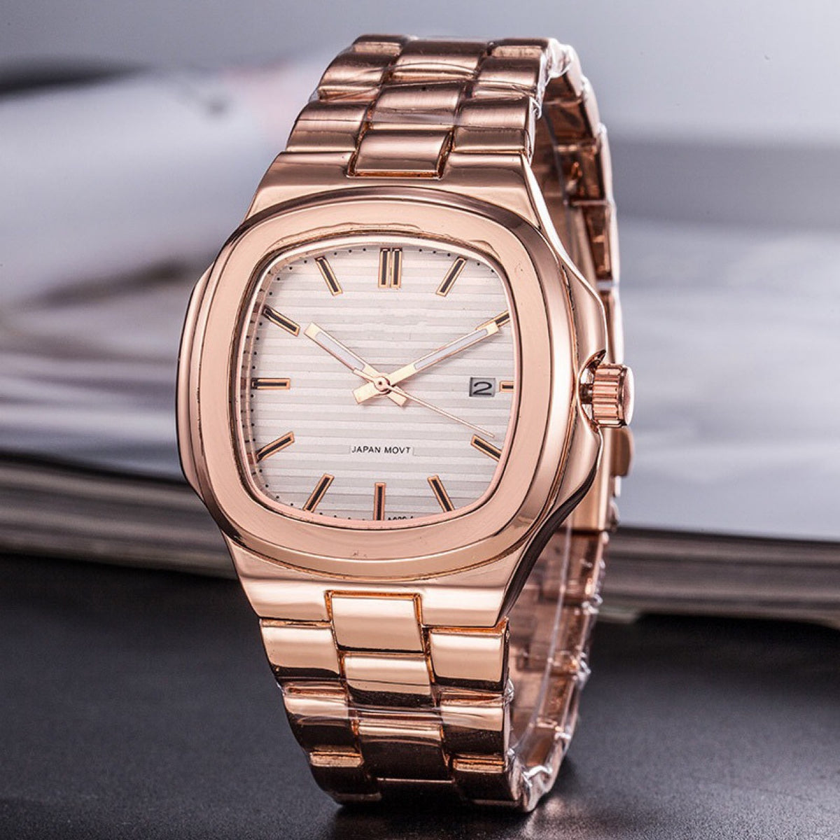 Montre personnalisée de mode masculine et féminine