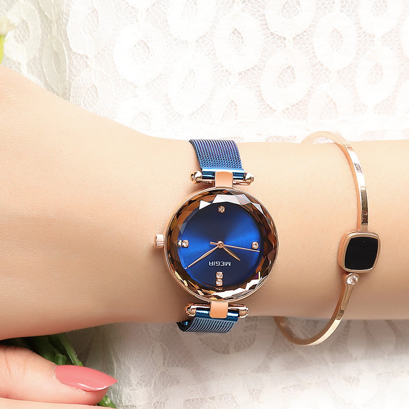 Élégante coupe-miroir Importé Mouvement Quartz Femmes Montre avec une bande d'acier et Diamond Acc