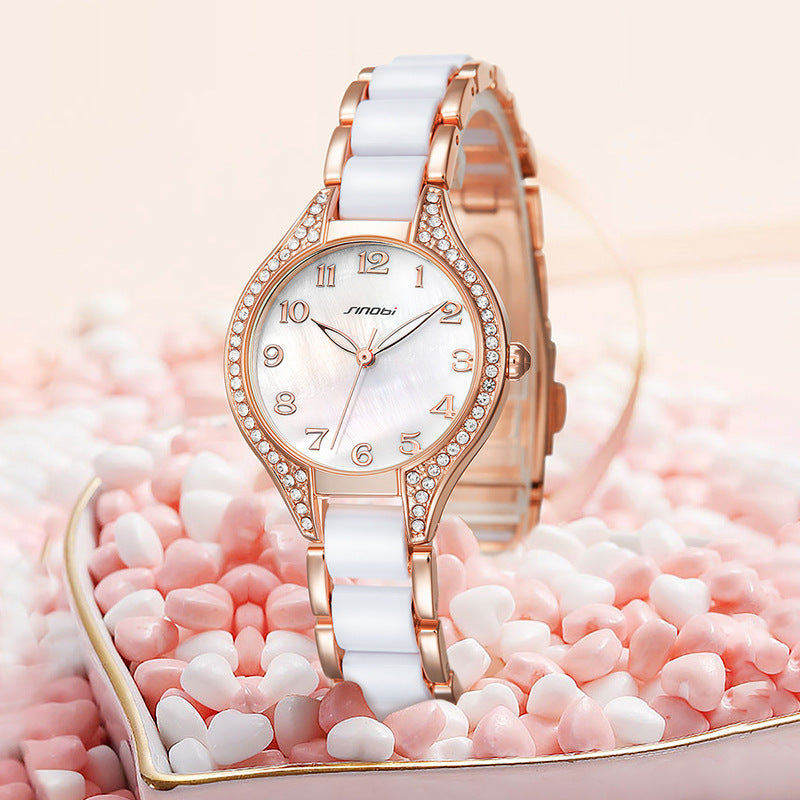 Montre Quartz étanche en acier diamant