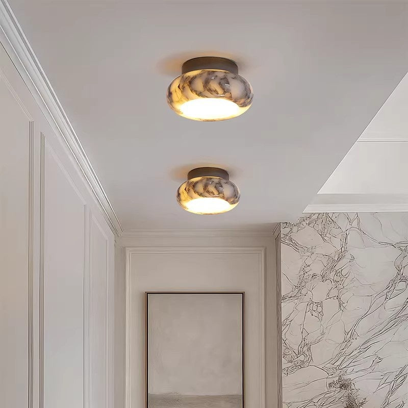 Minimaliste Lumière de plafond en marbre léger et luxueux
