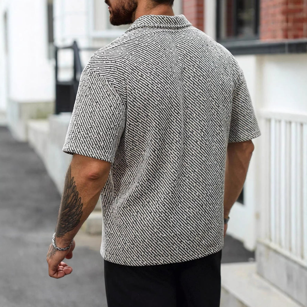 Chemise de polo mince de sport occasionnel avec un col turn-down et manches courtes en plaid