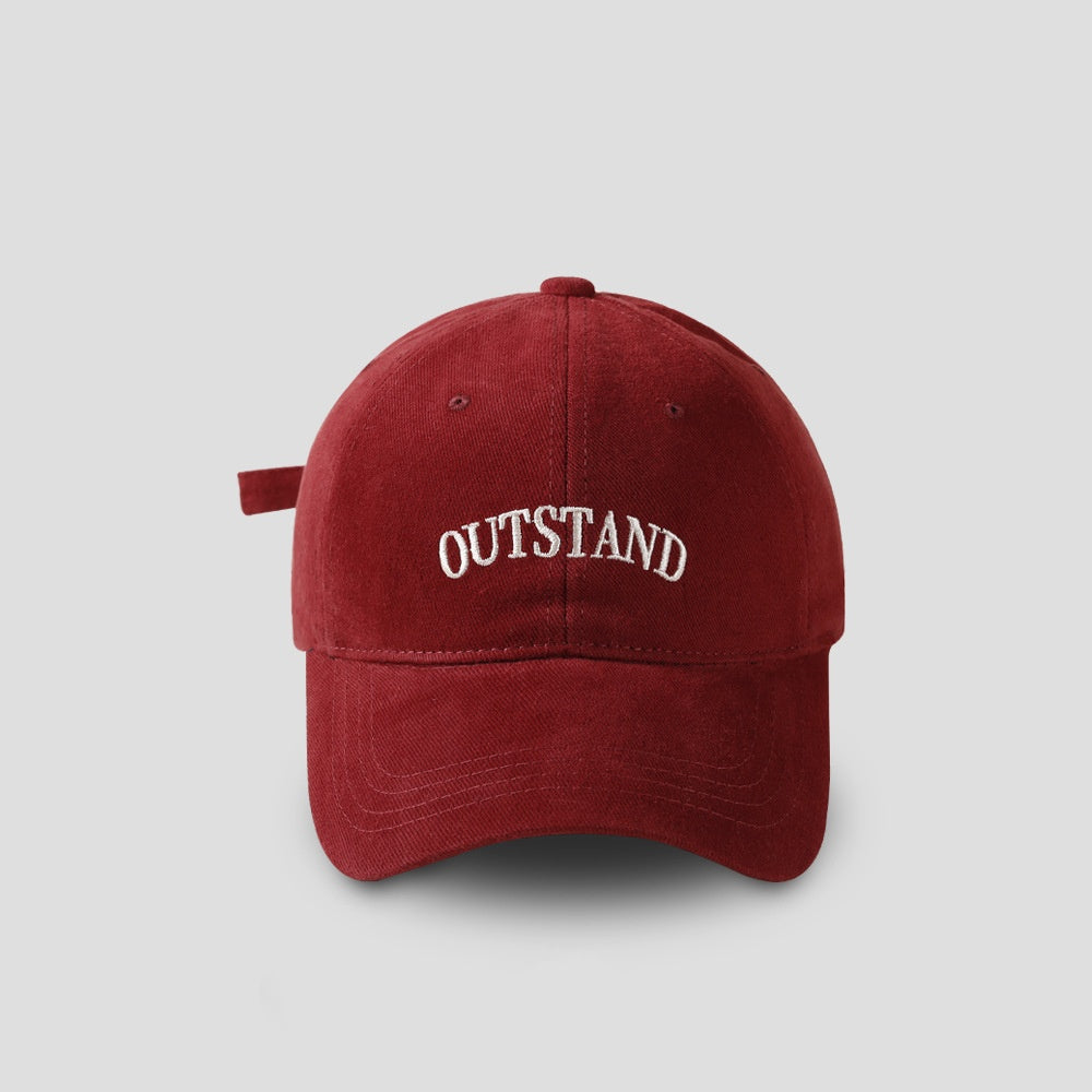 Chapeau surdimensionné qui rend votre visage plus petit
