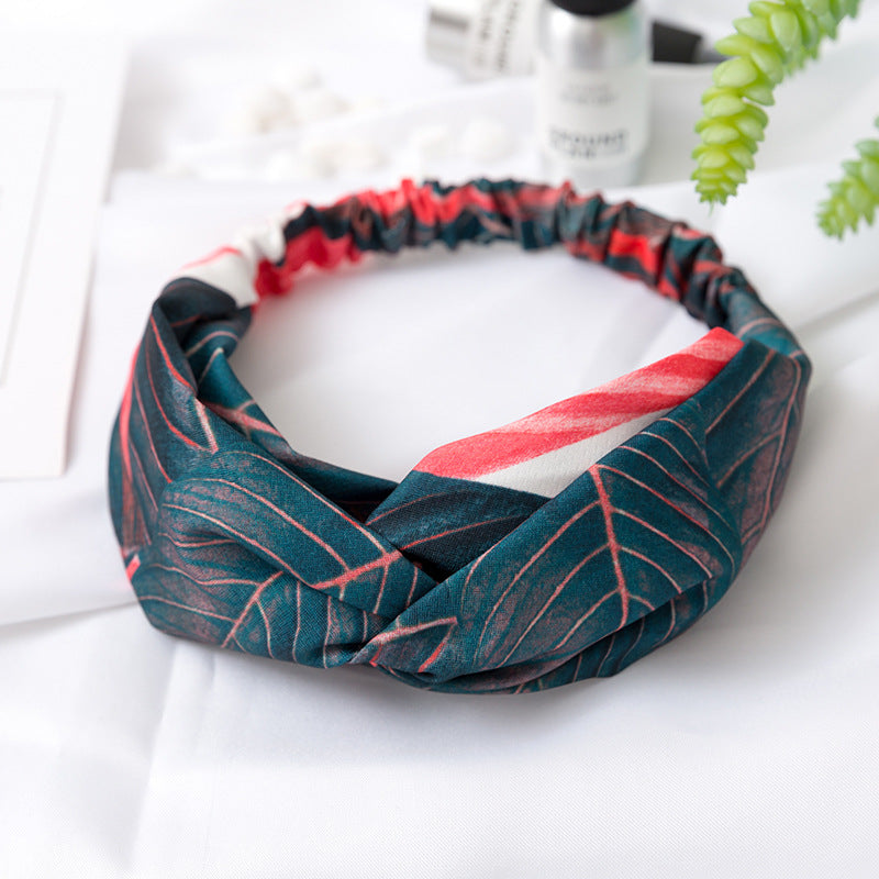 Cheveux croisés de la feuille de banane avec bandeau