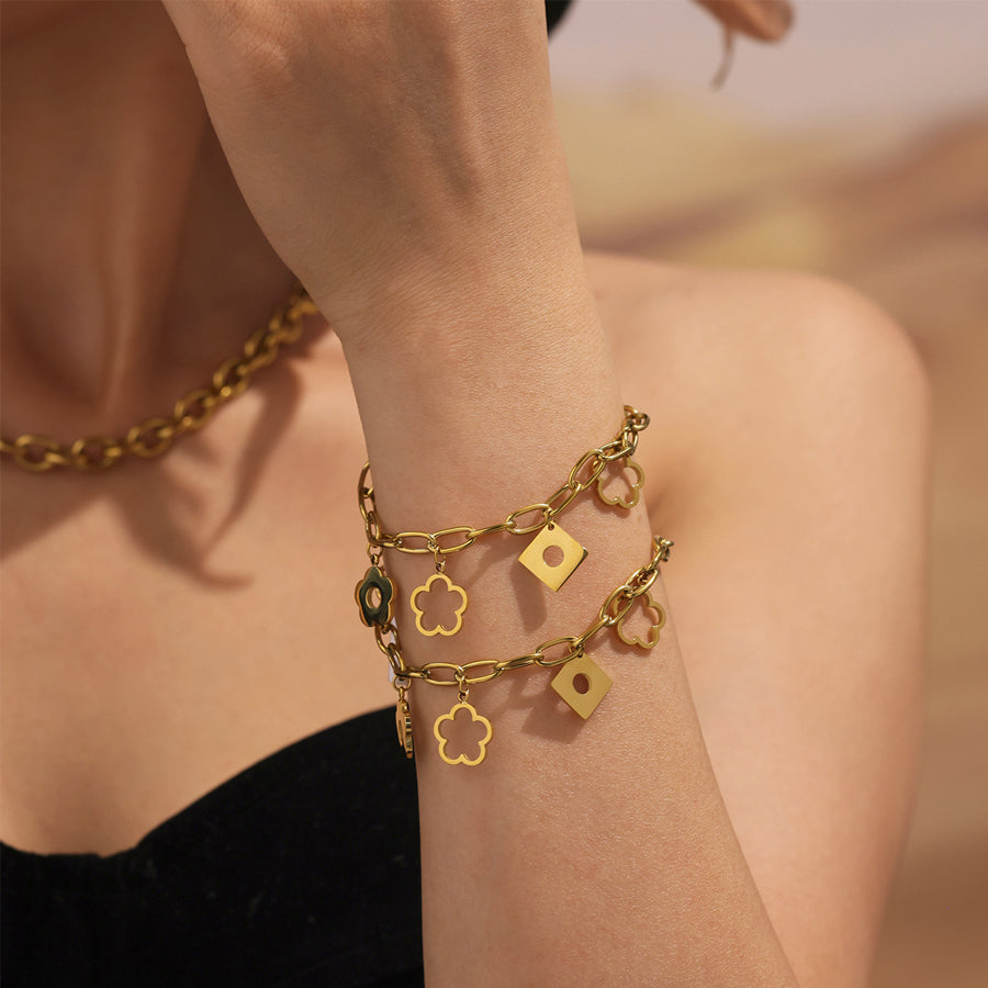 Femmes Multi Bracelet de Charme Fleur de Clover Hollow chanceux gravé Tag Paperclip Chaîne Or Si