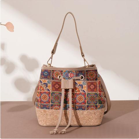Vieux sac de rangement imprimé de grande capacité pour femmes avec extérieur en bois et en bois