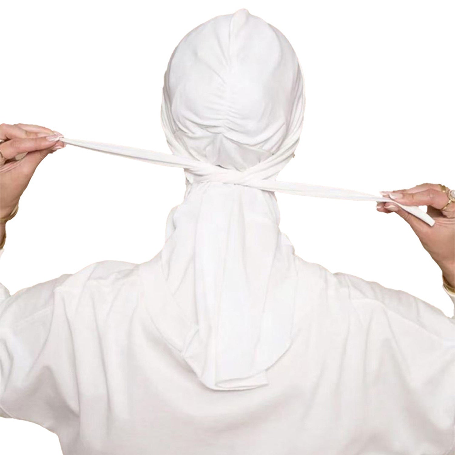 Tête en polyester brodée à la main pour femmes