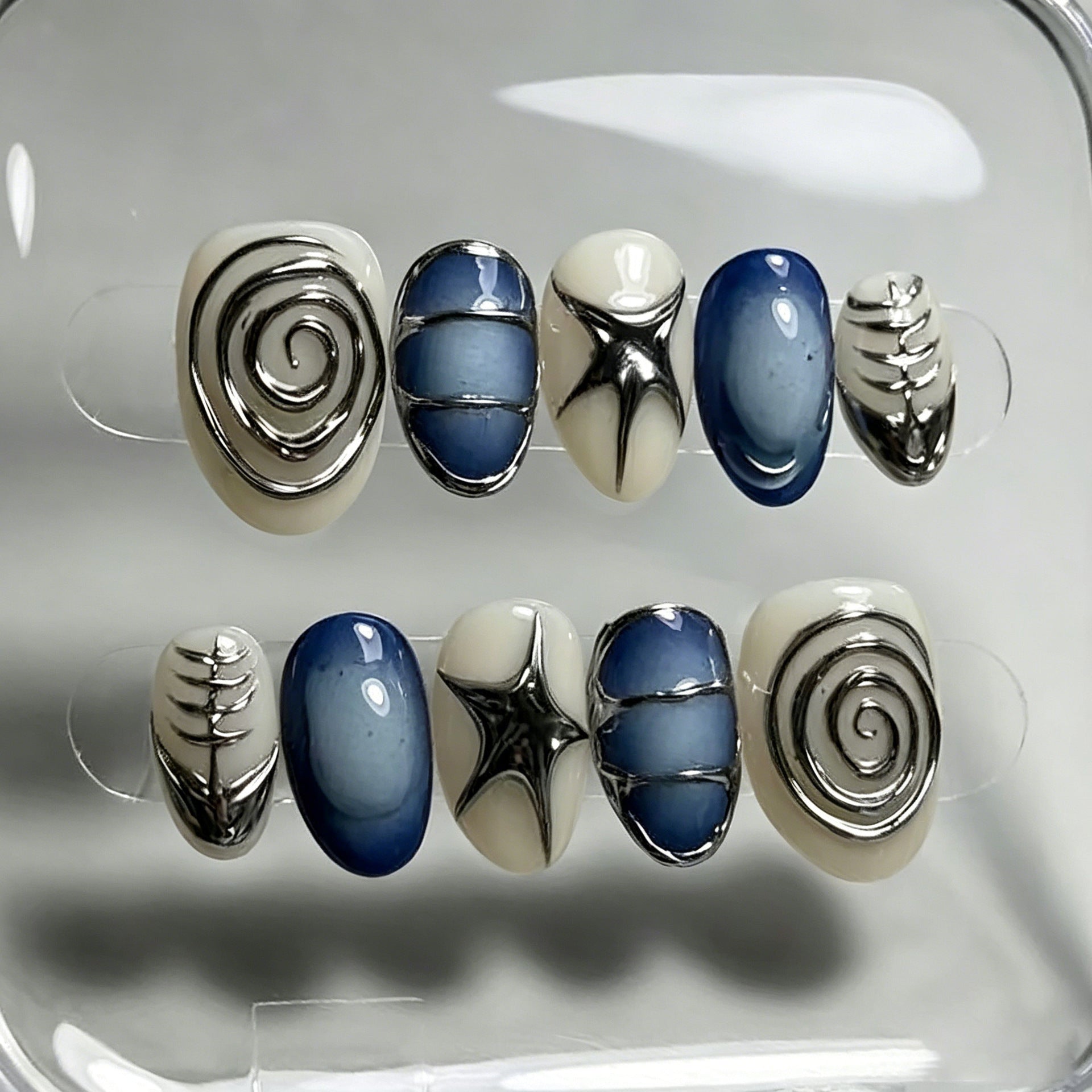 De style millénaire Amande courte tridimensionnelle faux ongles