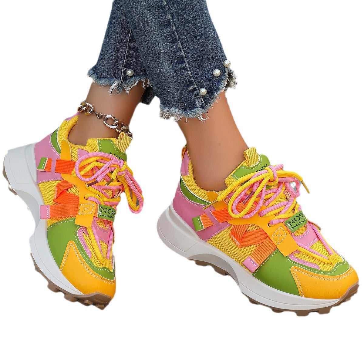 Chaussures polyvalentes respirantes et souples