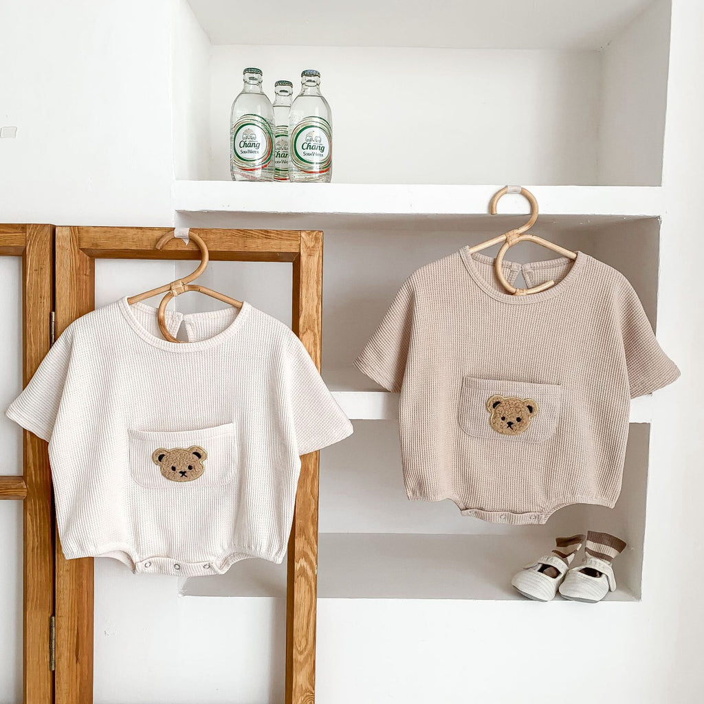 Mignon petit ours bébé manches courtes combinaison de saut