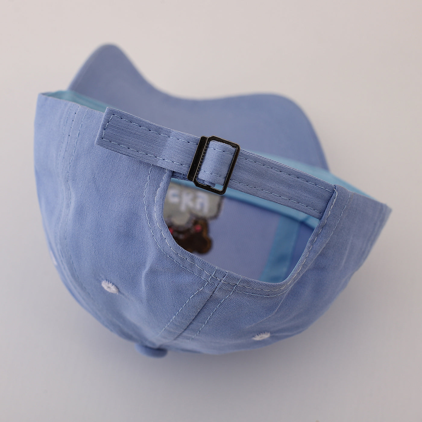 Une seule couleur pour les enfants Cute Little Bear Bow Tie Brodé Base Simple Casual réglable