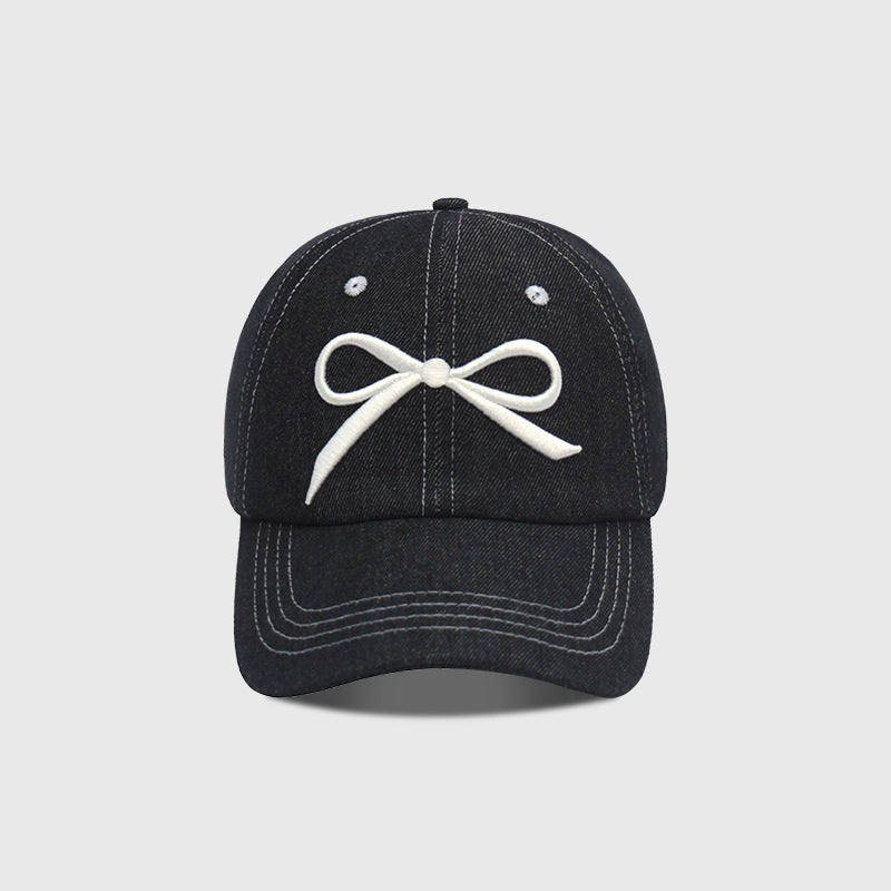Le cap de baseball souple de la Dame est adapté pour O