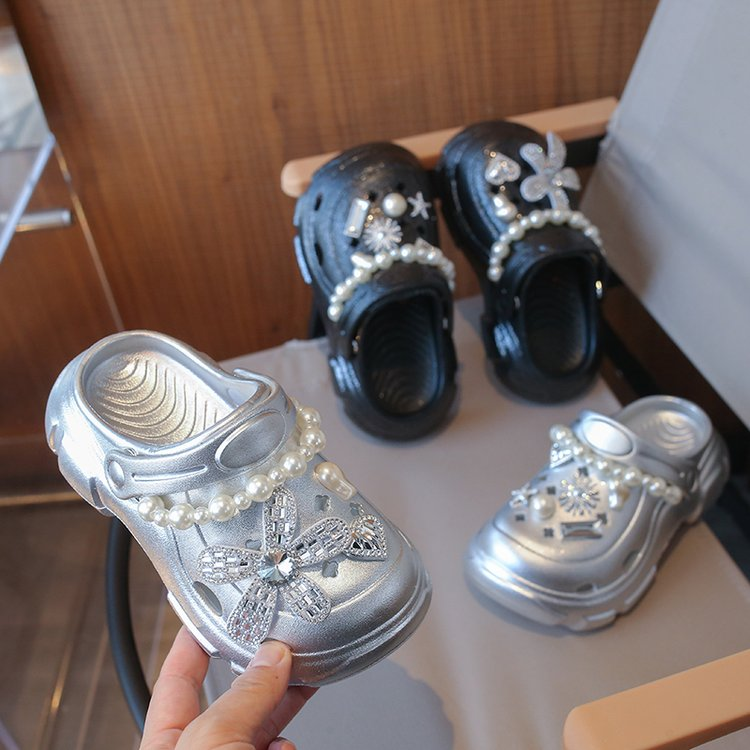 Clogs de chaînes de perles d'été