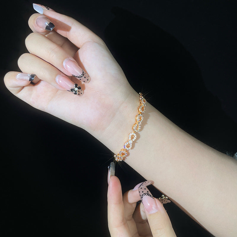 Bracelet Golden Light-Luxury Infinity-Symbol pour femmes