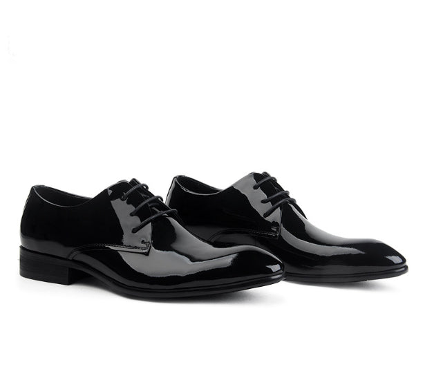 Cuir Dentelle-up Glossy Chaussures de mariage Cuir Pointé-orteil