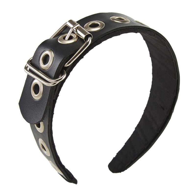 Bandeau en cuir PU avec matériel de sous-culture Goth