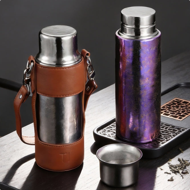 Coupe isotherme double couche épais avec séparation de l'infuseur de thé