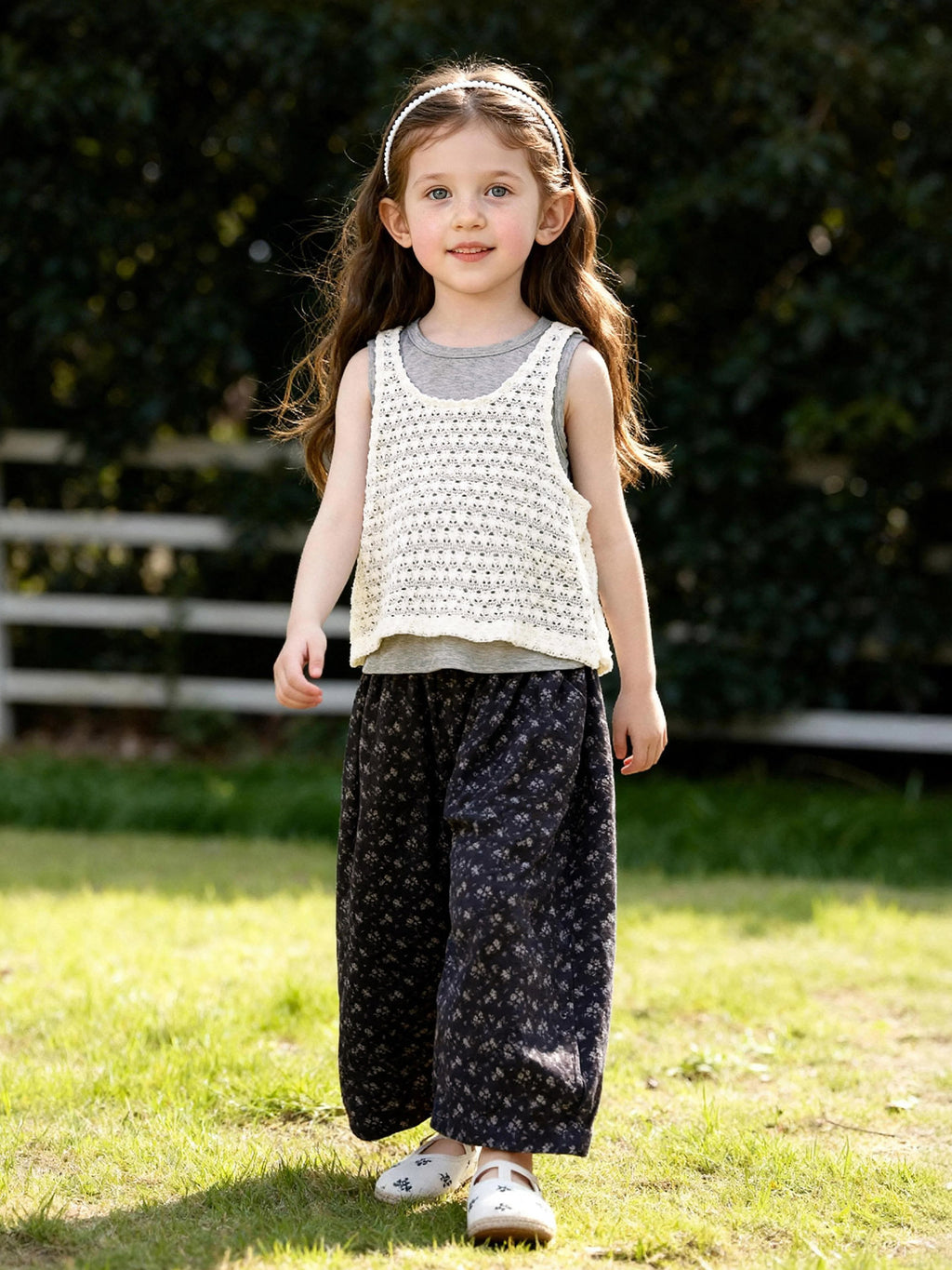 Veste tricotée de style Mori et Pantalon Floral à jambes larges Ensemble de deux pièces