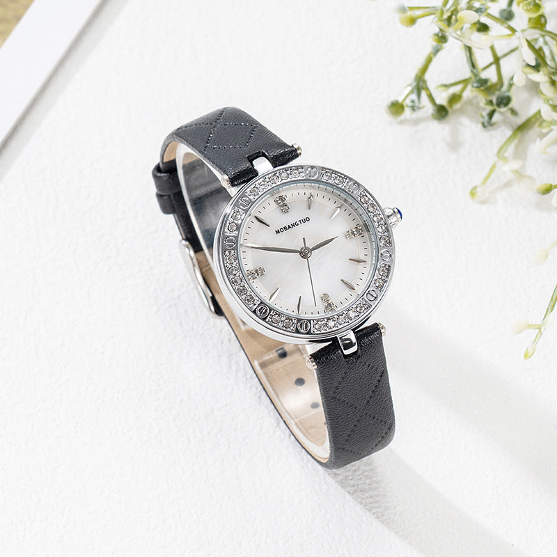 Montre haut de gamme imperméable pour femmes avec ceinture