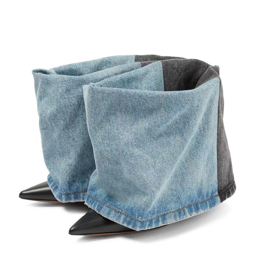 Bottes de denim pointues à talons hauts