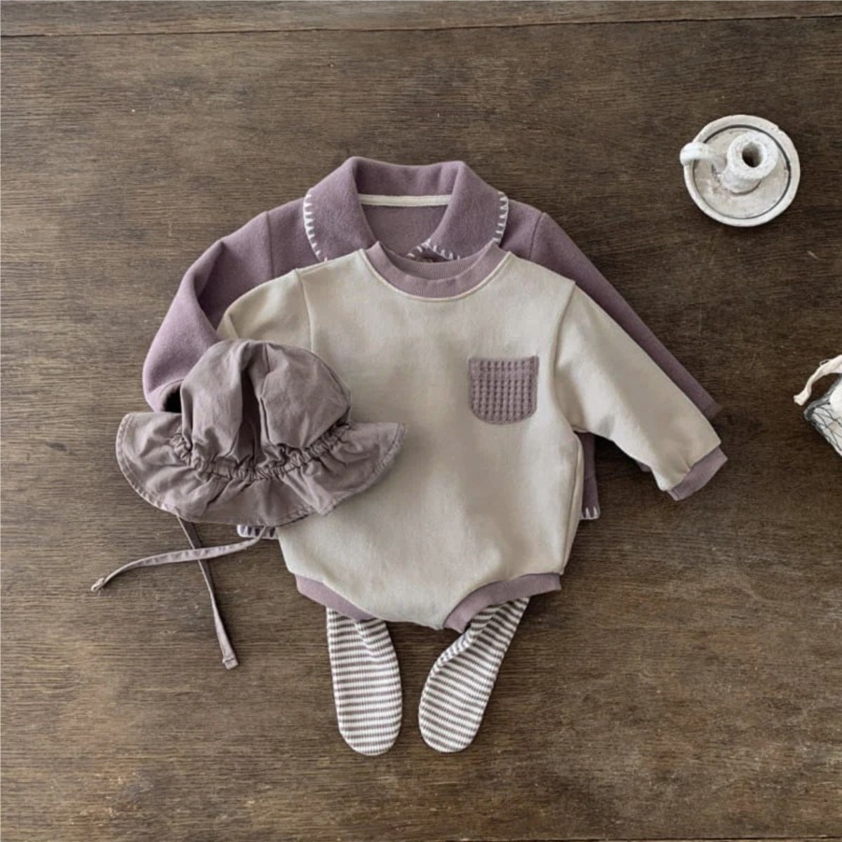 Vêtements de bébé Automne et d'hiver Vêtements garçons et filles Fashion Pocket Rib