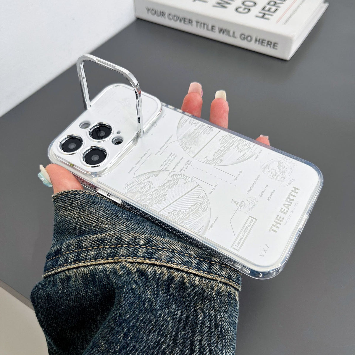 Planète métallique de boîtier de téléphone à supports plissés