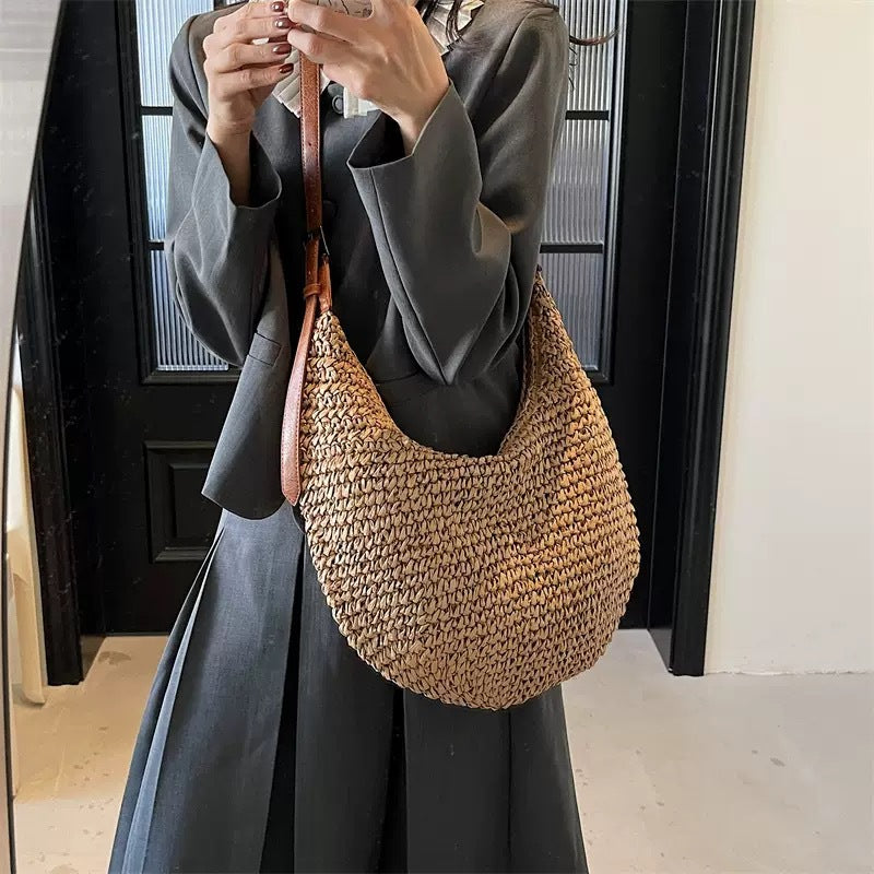 Sac à corde en papier en forme de U polyvalent et occasionnel pour l'épaule ou le corps croisé