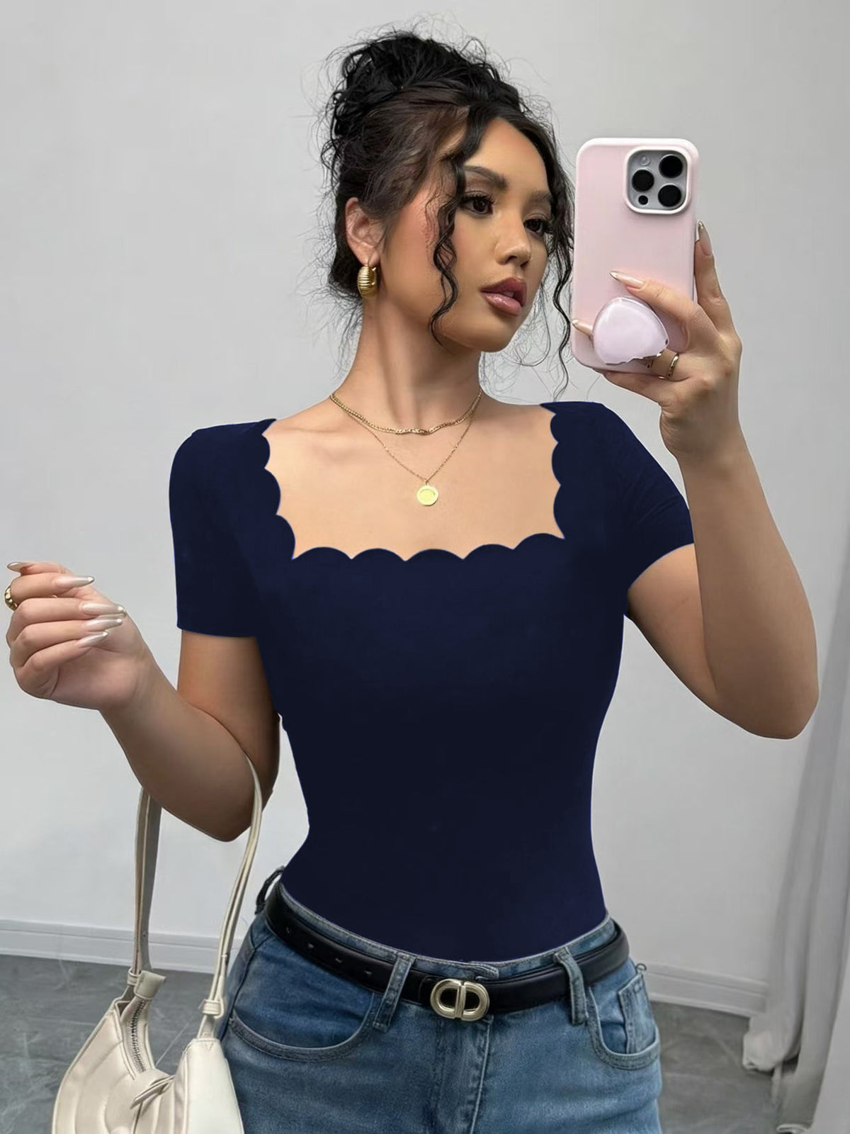 Square-neck short-sleeved top, French style