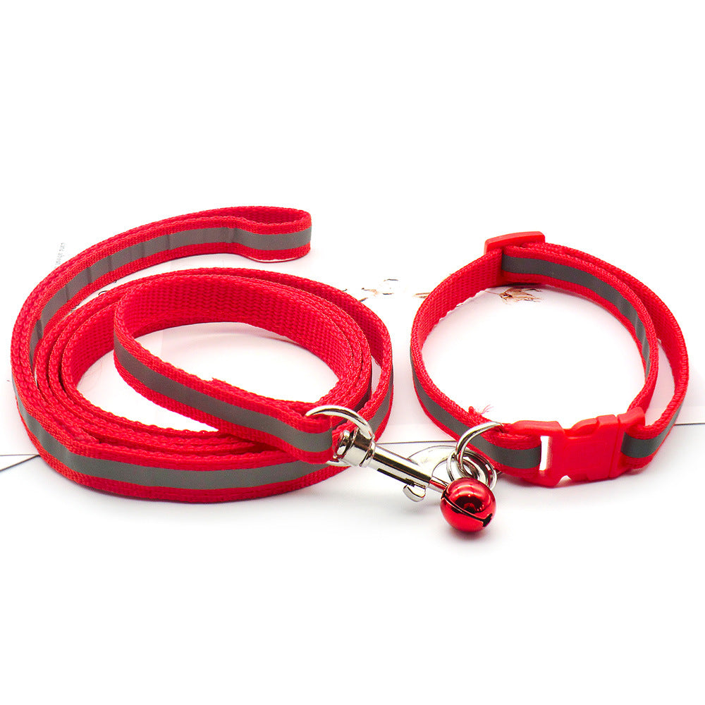 Enceinte pour chien avec bande réfléchissante pour chiens