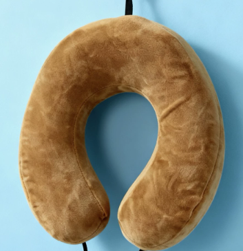 Mousse de mémoire en peluche souple U en forme de collier de voyage