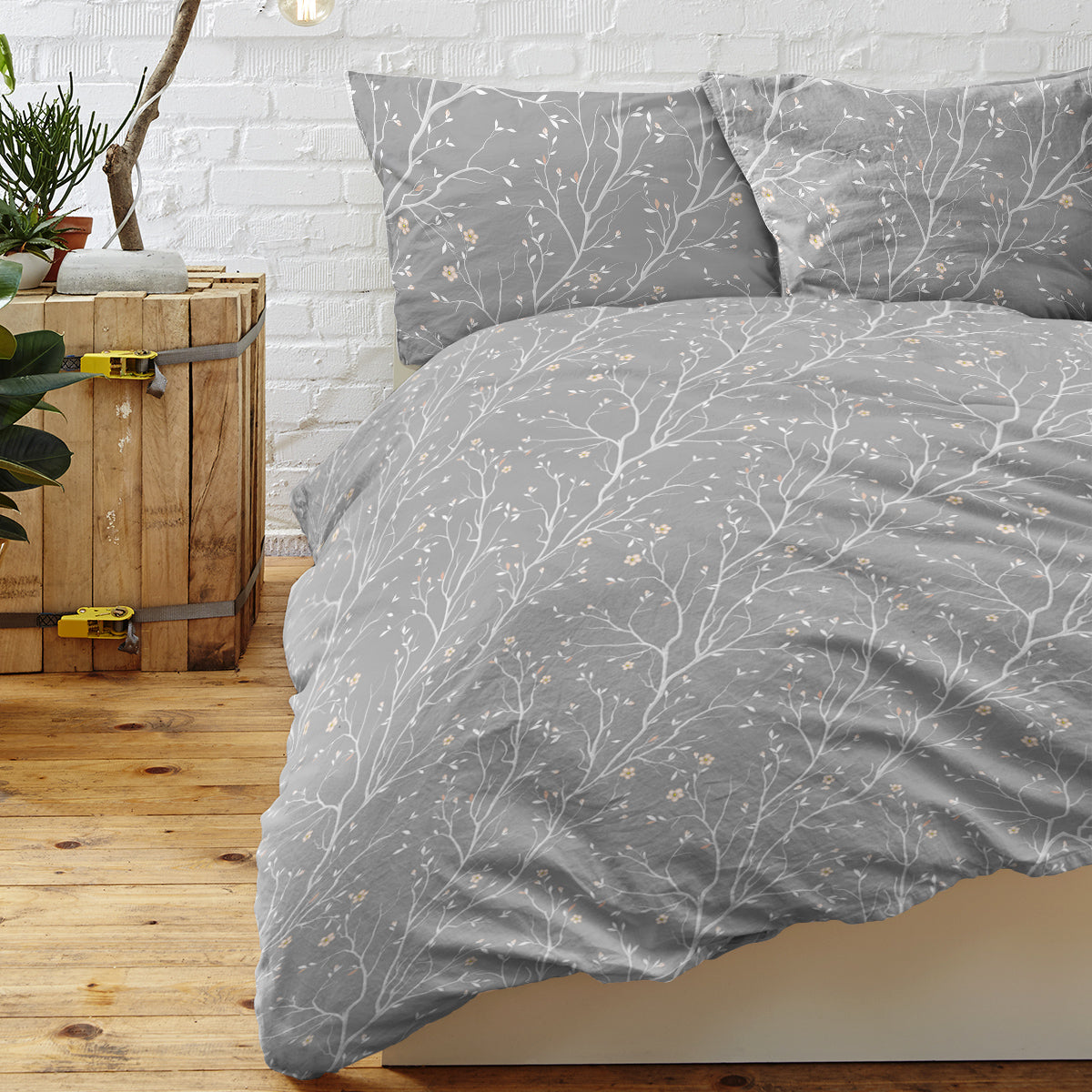 Grey bed set