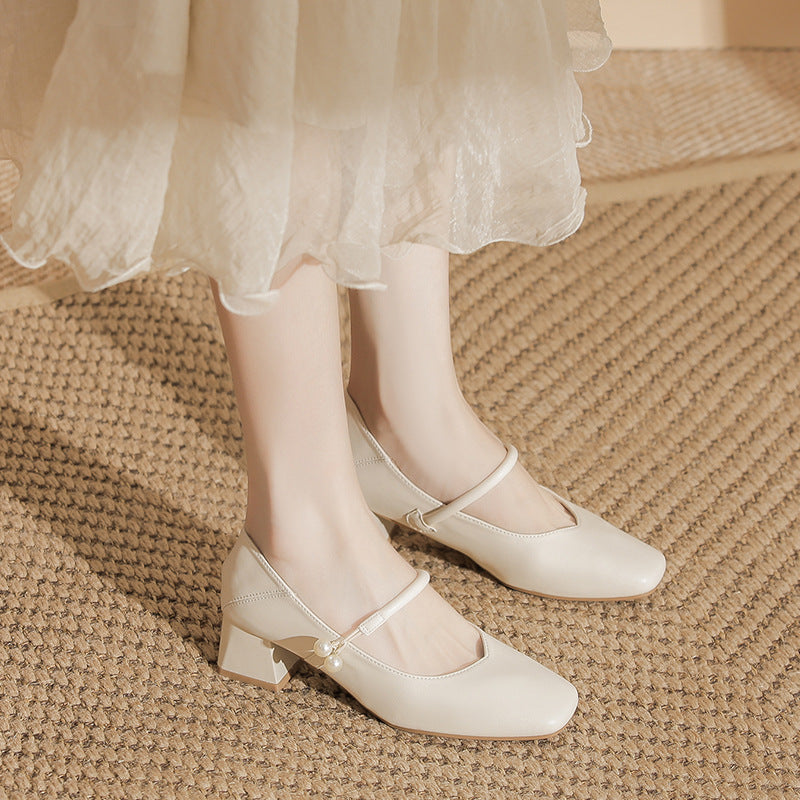 Chaussures Femmes Chunky au talon carré Mary Jane