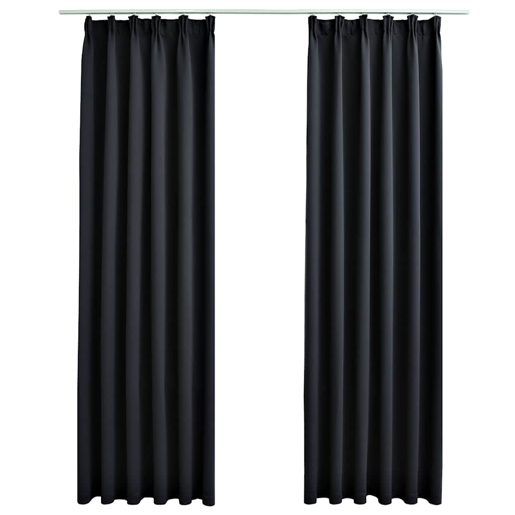Rideaux noir avec crochets