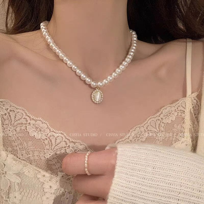 Femmes Dainty Pearl Collier Collier Niche de luxe Collier chaîne de sweater
