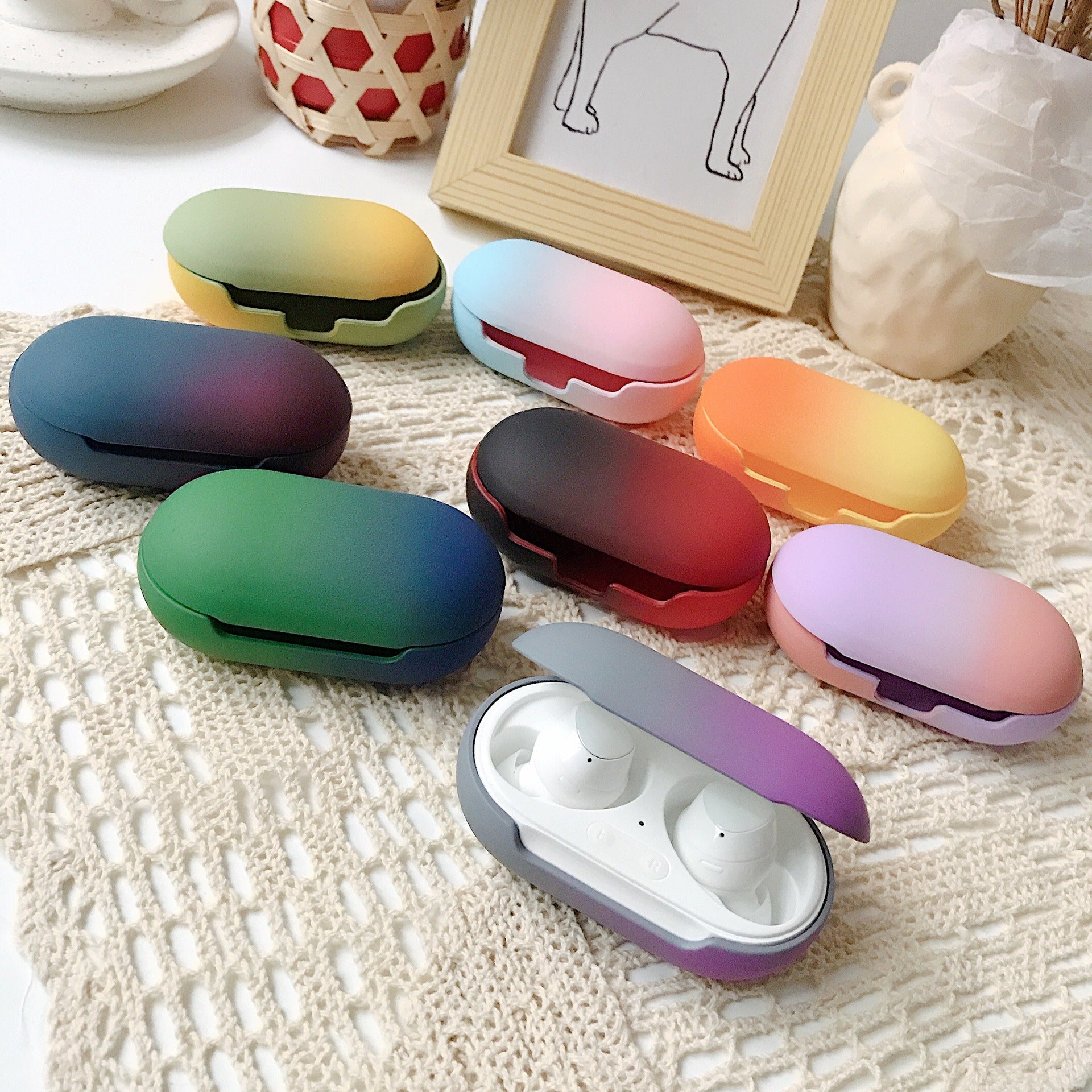 Gradient Rainbow Hard Shell Solid Color Earphone Protection Case