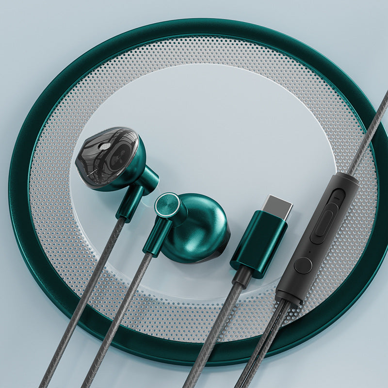 Casque de jeu filaire dans l'oreille de type-C