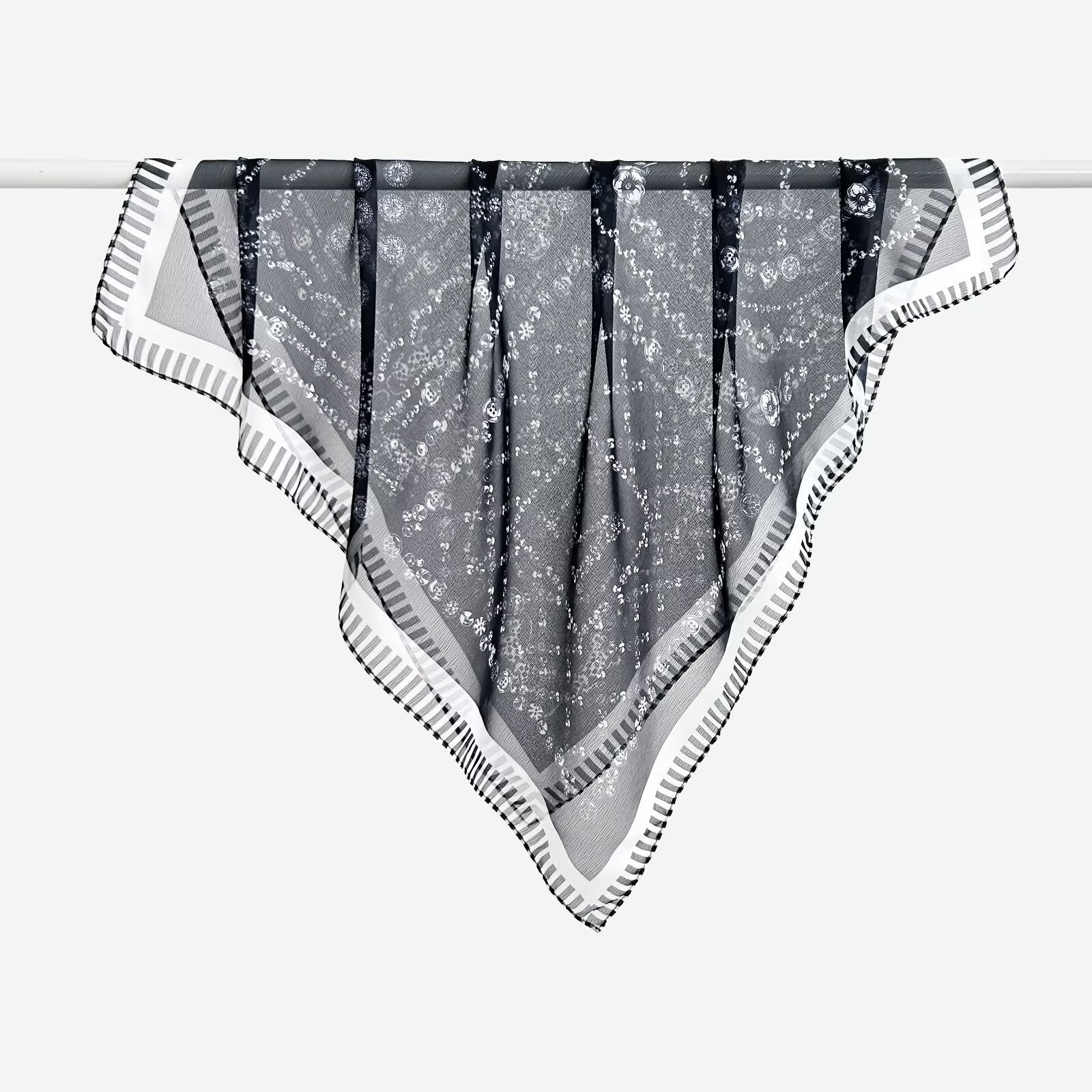 Écharpe mince imprimée versatile carrée