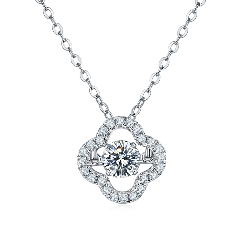S925 Argent Sterling 0.5ct D Couleur VVS1 Moissanite Collier de trèfle à quatre feuilles 45cm Platinum