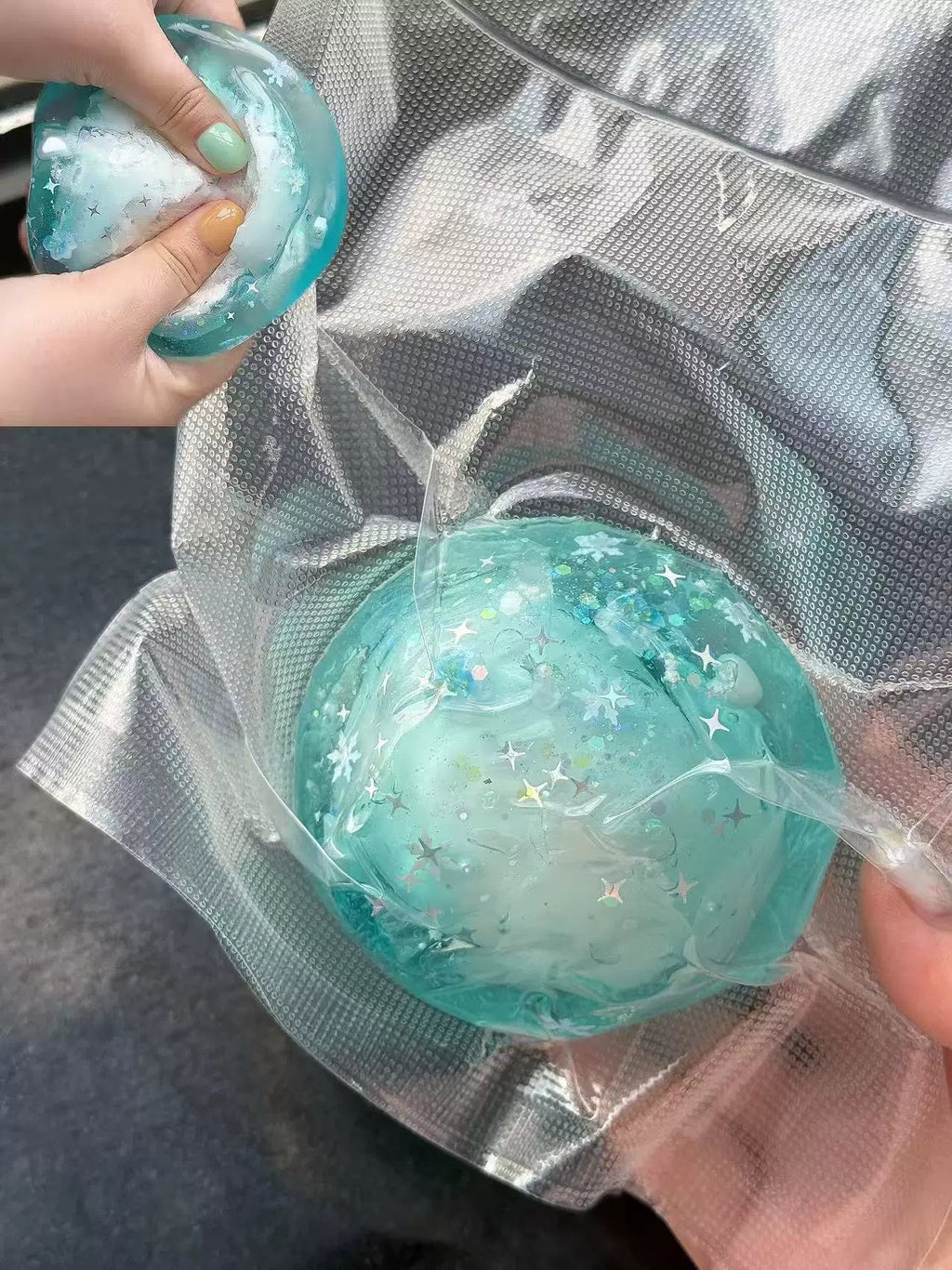 Balle artisanale à thème de Noël