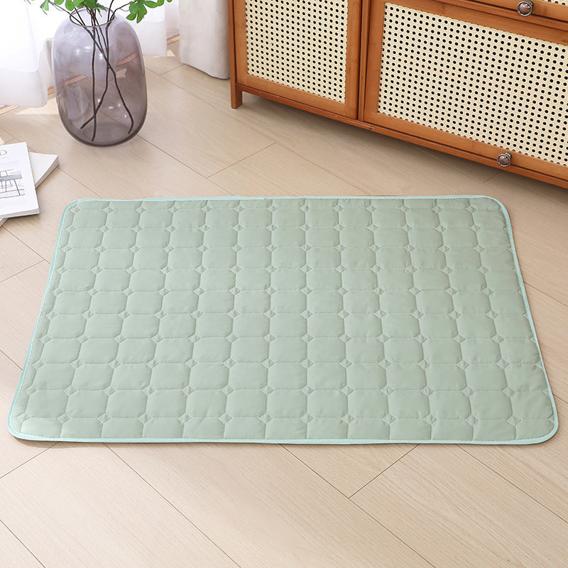 All-season pet bed mat
