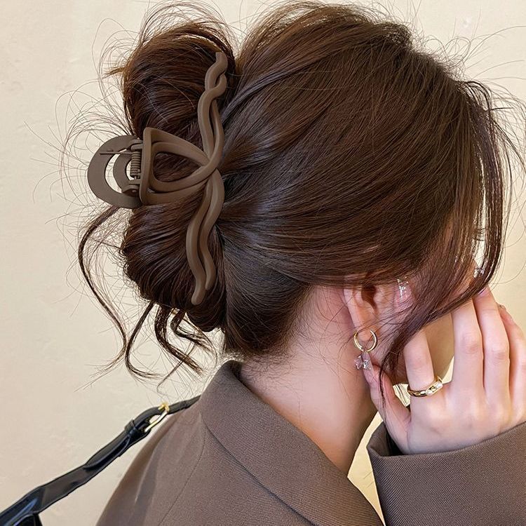 Clip de cheveux de fleur de rose séchée pour les femmes