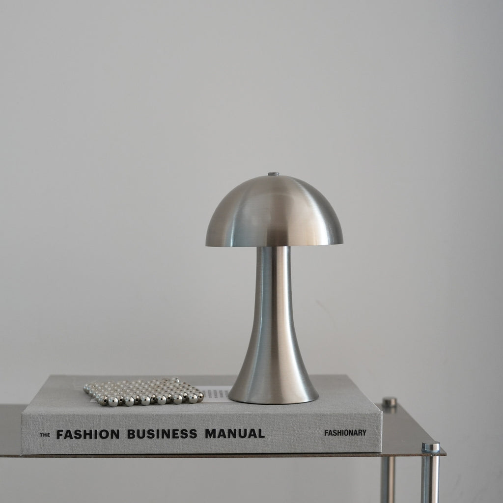 Lumière de nuit décorative en forme de champignons en acier inoxydable