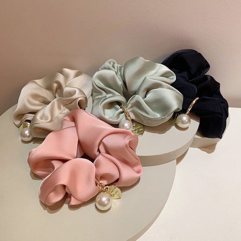 Simple Solid Color High Quality Texture Elegant Low Bun Hairstyle Flower Hair Ring