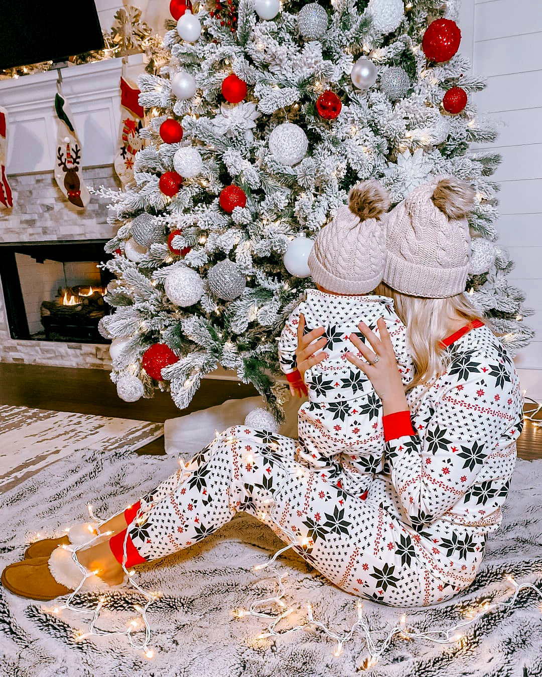Polyester Noir et blanc Contraste Couleur Christmas Parent-Enfant costume occasionnel pour femmes
