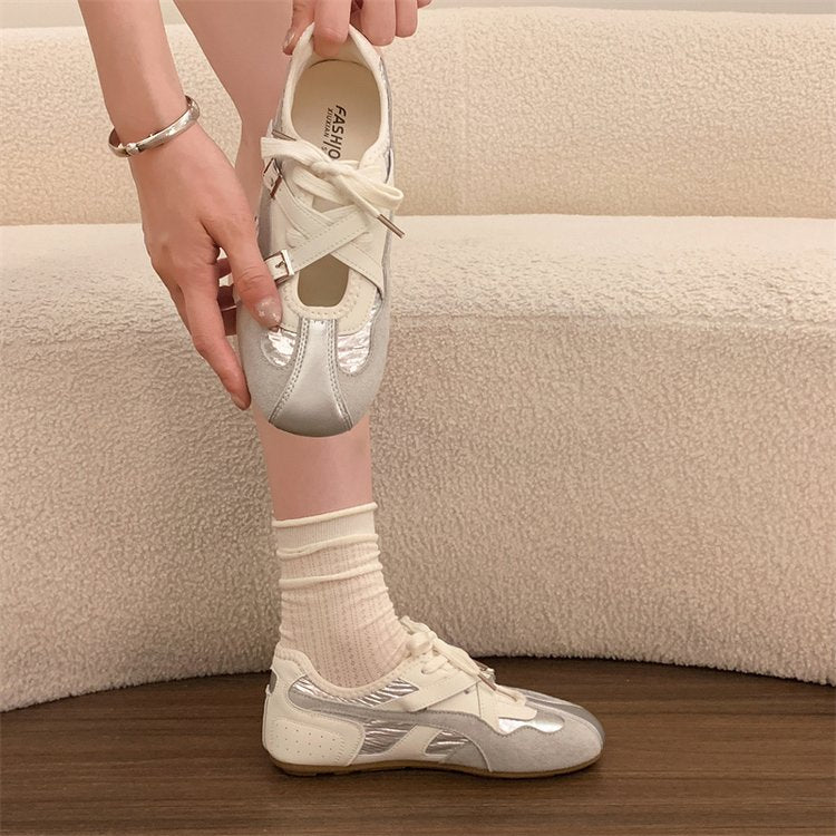 Femmes Retro Sneakers Plat Polka Dot Imprimer Buckle Strap Dentelle Detail Suede Metallic Splic